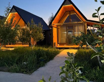 Tosor Apartment | Coral houses2