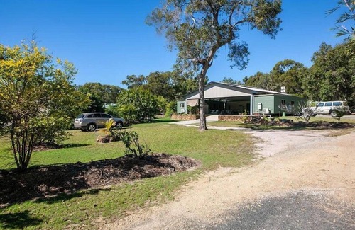 Agnes Water House | Coral Lodge on Acreage