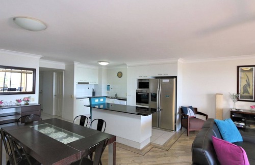 Bargara Apartment | Coral Sands PENTHOUSE