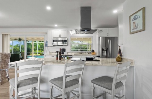 North Fort Myers House | Coral Way Escape is your private slice of Southwest Florida paradise