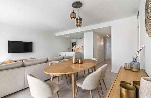 Alcorrin Apartment | Corasol - Atico de 3 dormitorios con vistas al mar
