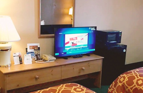 Mankato House | Coratel Inn & Suites by Jasper Mankato- Deluxe 2 Queen Bed NS