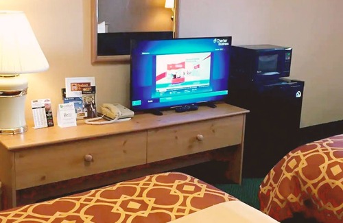 Mankato House | Coratel Inn & Suites by Jasper Mankato -Deluxe 2 Double Bed NS