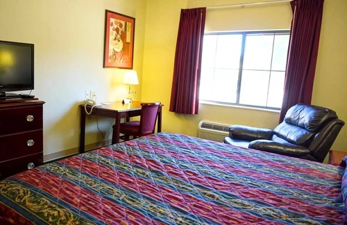 College Hill Hotel | Coratel Inn & Suites by Jasper Wesley-Comfort 2 Queen Bed Non-Smoking