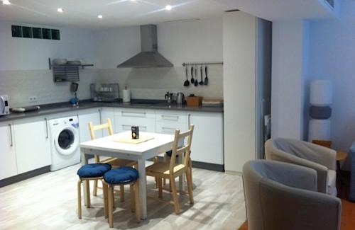 La Buhaira Apartment | Corazón de Nervión, excelente ubicación, opcion PARKING