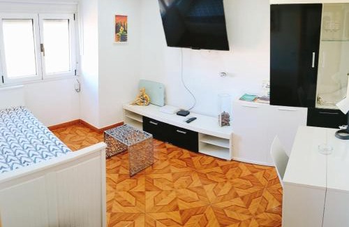 Cimadevilla Apartment | CORAZON DE GIJON, A 1 MIN DE PLAYA, BARES Y PUERTO