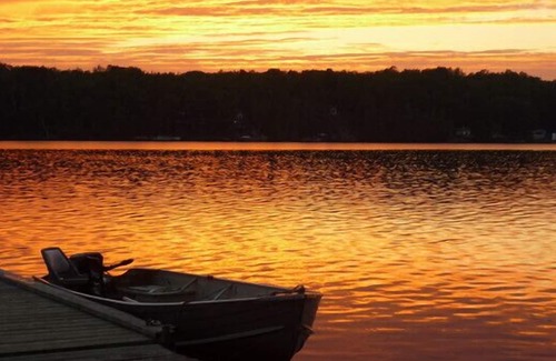 Havelock-Belmont-Methuen Cottage | Cordova Sands - On Cordova Lake, Havelock Ontario