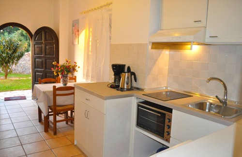 Agios Gordios Apartment | Corfu holiday house with pool "Maria" on Agios Gordios beach