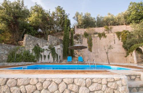 Corfu House | Corfu Tramezzo designer's House
