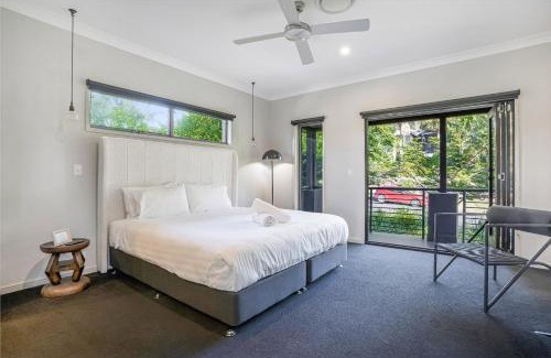 Suffolk Park House | Corker in Suffolk Park - Belle Escapes Byron Bay