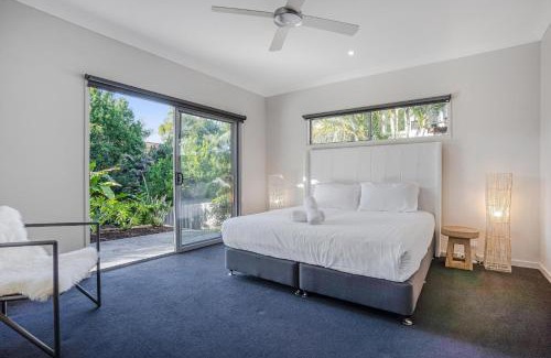 Suffolk Park House | Corker in Suffolk Park - Belle Escapes Byron Bay