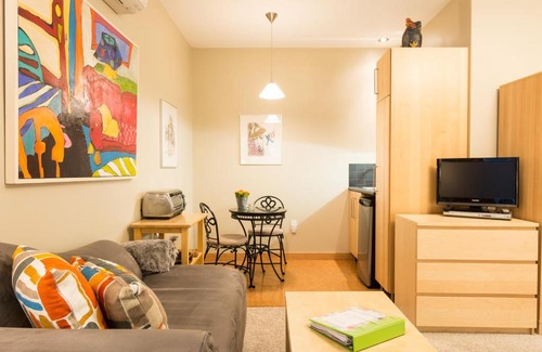 Okanagan-Similkameen House | Cormier's Studio Guest suites