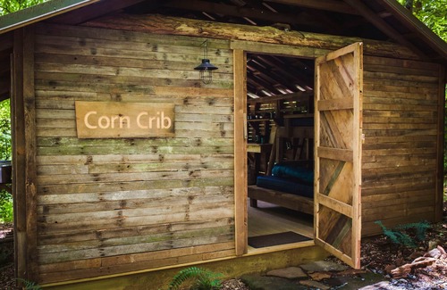 Zirconia Cabin | Corn Crib- 38 acres- hiking, mountain biking, waterfall