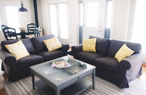 Wellington House | Corner Haven Main-Wellington PEC