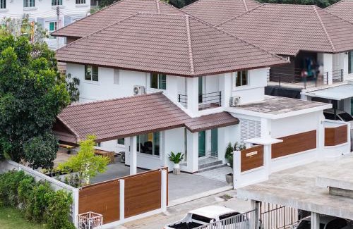 San Sai Villa | Corner Home