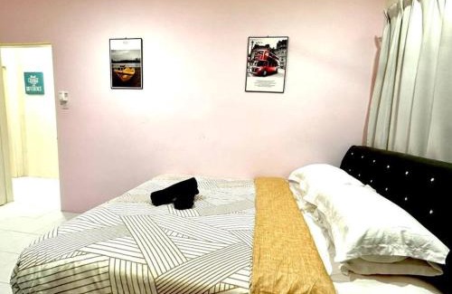 Sandakan House | Corner Lot Terrace House Taman Bahagia Batu 7 (2Min to Airport)