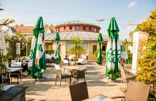 Zalaegerszeg Hotel | Corner Motel