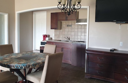Coronation Hotel | Coronation Motel