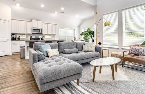 Manchaca House | Coronilla Bend Estate | Property in Austin with a main home & guest house