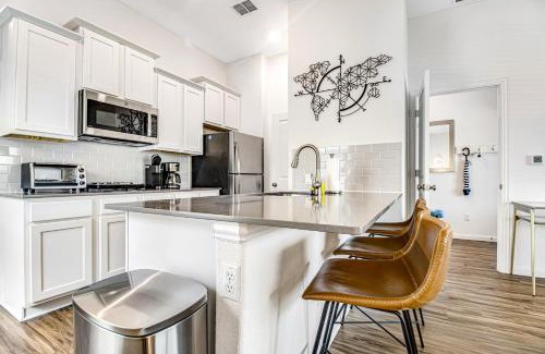 Manchaca Apartment | Coronilla Bend - Guest House