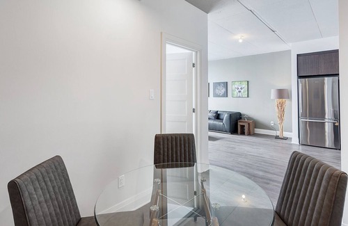 Laval Apartment | Corporate Stays | L’Equinoxe | Modern 2BR