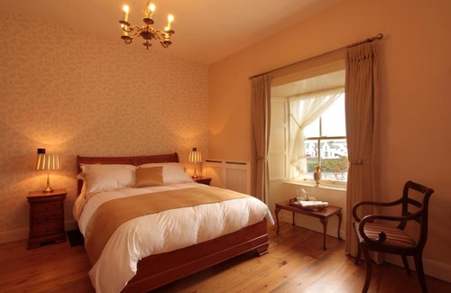 Galway City Centre Bed & Breakfast | Corrib House Guest Accommodation