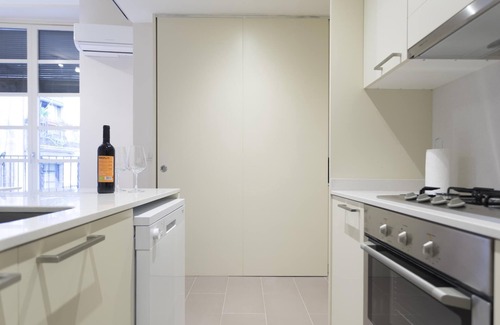 Old Town Apartment | Cort Reial 2B - Holiday Apartment Rental in Girona | Bravissimo