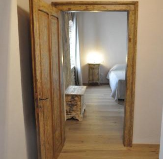 Calmasino Apartment | Corte Brol