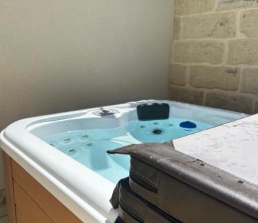 Cannole Bed & Breakfast | CORTE COCHLEA