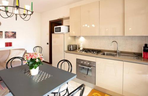 Costermano Apartment | Corte Collina, piscine, tennis