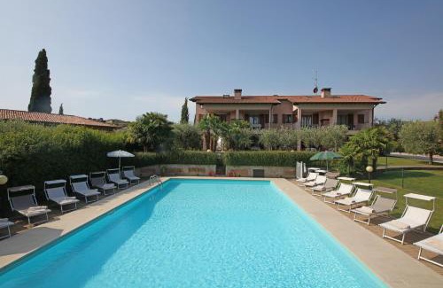 Manerba del Garda Apartment | Corte degli Olivi Appartamenti
