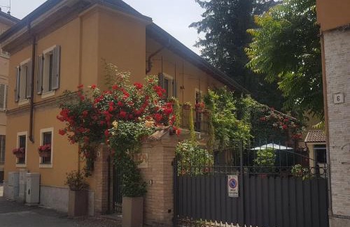 Voghera Bed & Breakfast | Corte Delle Rose