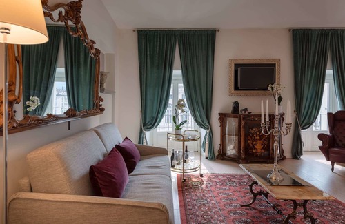 Roman Quarter House | Corte Realdi Luxury Rooms - Torino