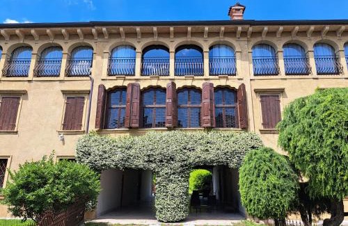 Pescantina Apartment | Corte Violeti Il Brolo
