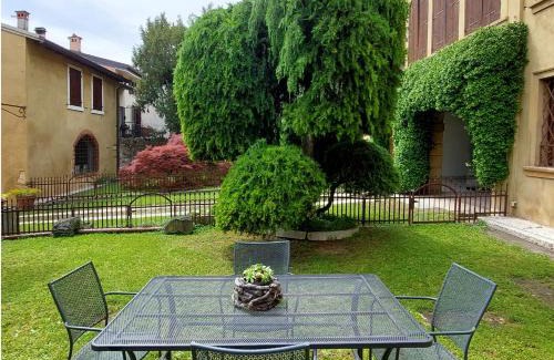 Pescantina Apartment | Corte Violeti La Resela