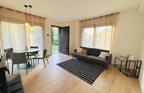 Alba Apartment | Cortemaggiore 4D Luxury-Flexrent Abissinia