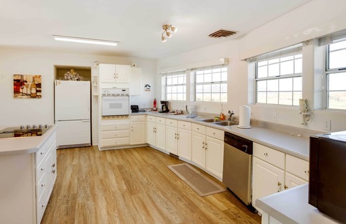 Cortez House | Cortez Retreat w/Office & Stunning Mtn Views