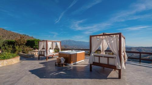 El Borge Villa | Cortijo La Envarra El Borge by Ruralidays