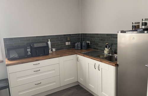 Roscoe Apartment | Cortoon Inn, Double Room 5 (1 DBL)
