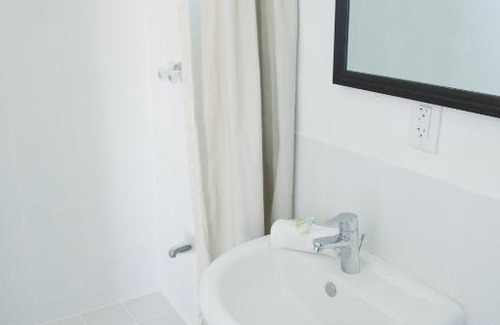 Sittee River Village House | Cosmopolitan Guesthouse