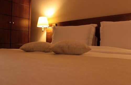 Dekwaneh Hotel | Cosmopolitan Hotel