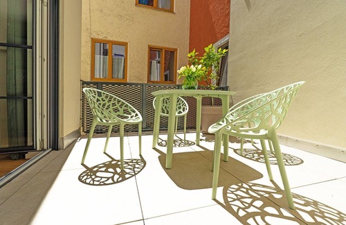 Traunstein Apartment | Cosmopolitan Suite, 84qm mit Balkon