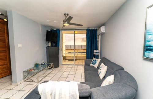 Stella Apartment | Costa Corcega 1F- Puerta del Sol Beachfront Escape