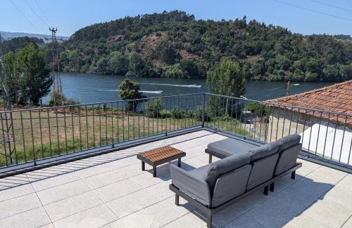 Castelo de Paiva House | Costa D'Ouro