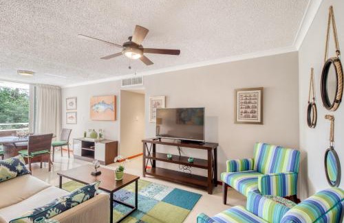 Barrio Santa Lucia Apartment | Costa Linda 7-13