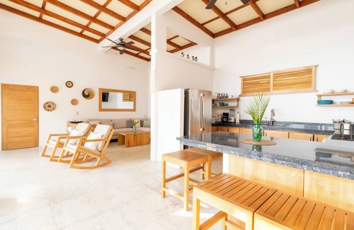 Carmen Villa | Costa Rica Retreat. 500 meters from the beach. 3 BR Villa.