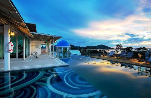 Bang Sare Hotel | Costa Village Jacuzzi Bangsaray