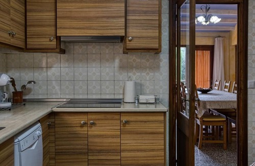 Sant Miquel de Fluvia Villa | Costabravapartment Can Borrellet. pool, 8kms to Costa Brava