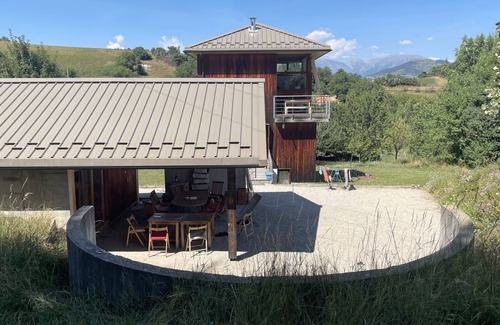 Ubaye-Serre-Poncon House | Costebelle, A beautiful holiday home for 8 people in La Bréole,