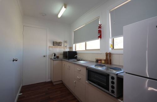Moonta Bay Cabin | Costello Hotels - Moonta Bay Cabins